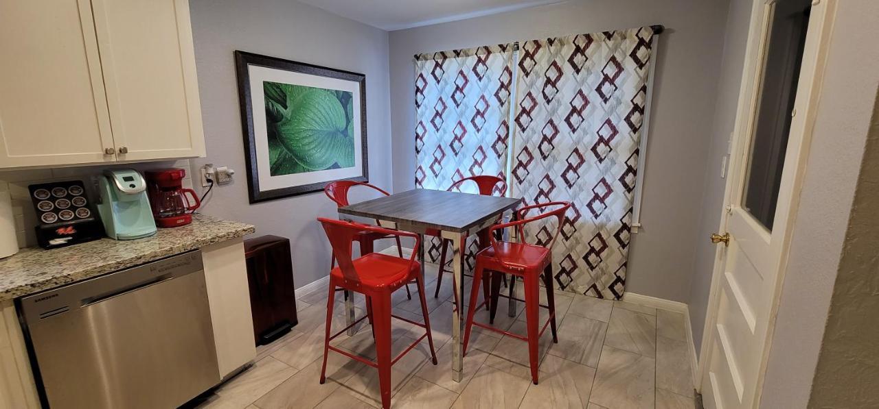 The Harby Street House - Close To U Of H, Stadiums, Downtown, Med Center 휴스턴 외부 사진